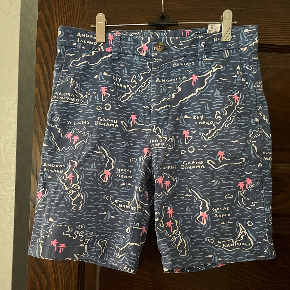 Men’s vineyard vines shorts. Size 30 waist